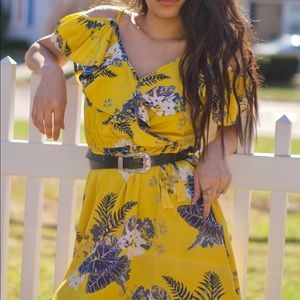 ✨Yellow Floral Dress✨